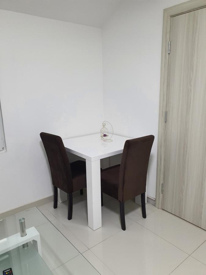 Apartman Tolosi 2 ポドゴリツァ エクステリア 写真